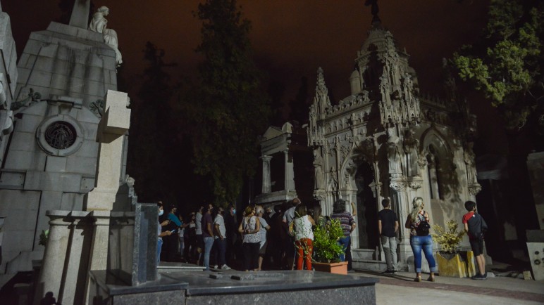 Circuitos nocturnos en el cementerio: una experiencia cultural para septiembre